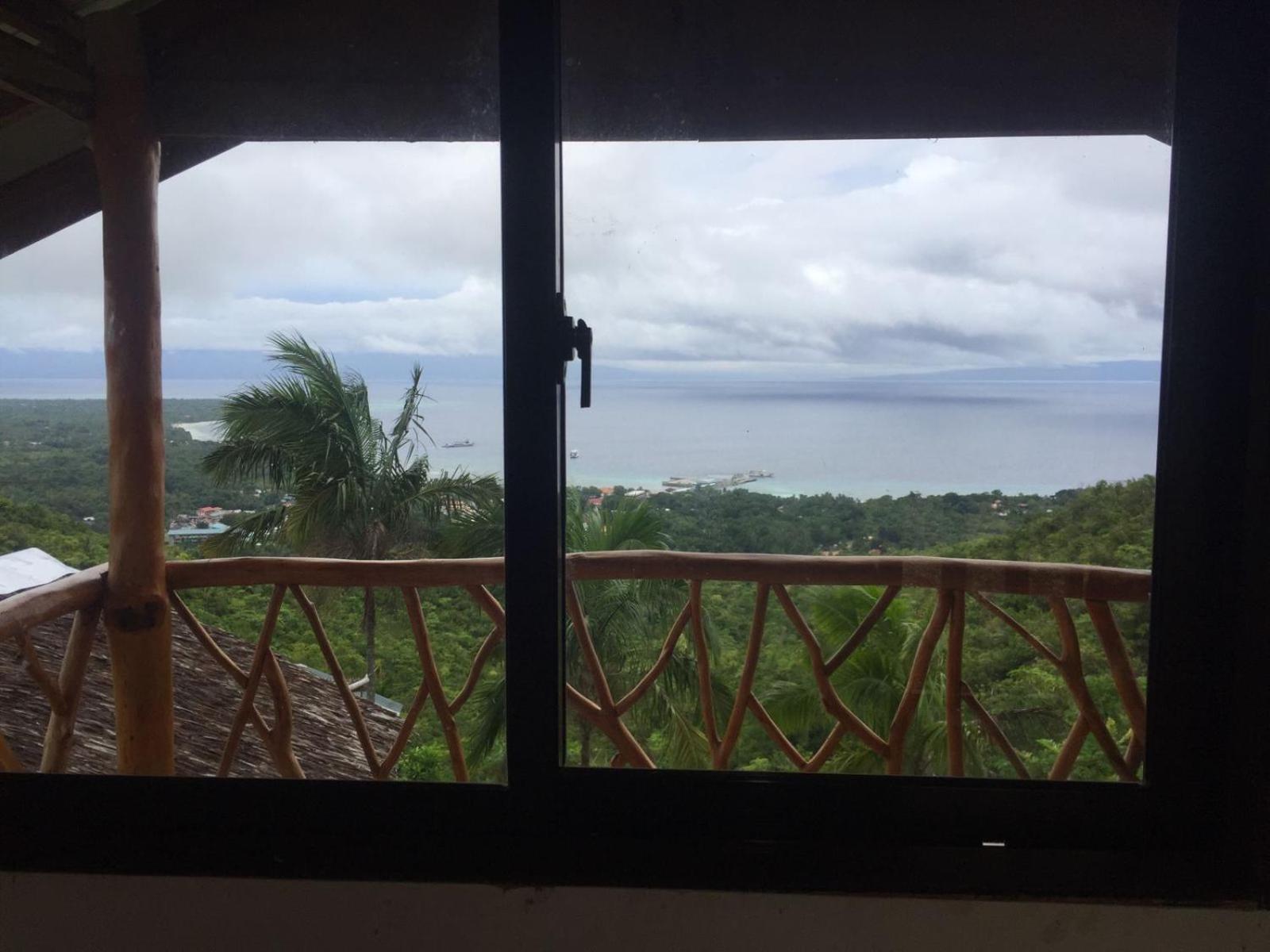 Thornton'S Sea View Cafe & Guesthouse Siquijor Eksteriør bilde