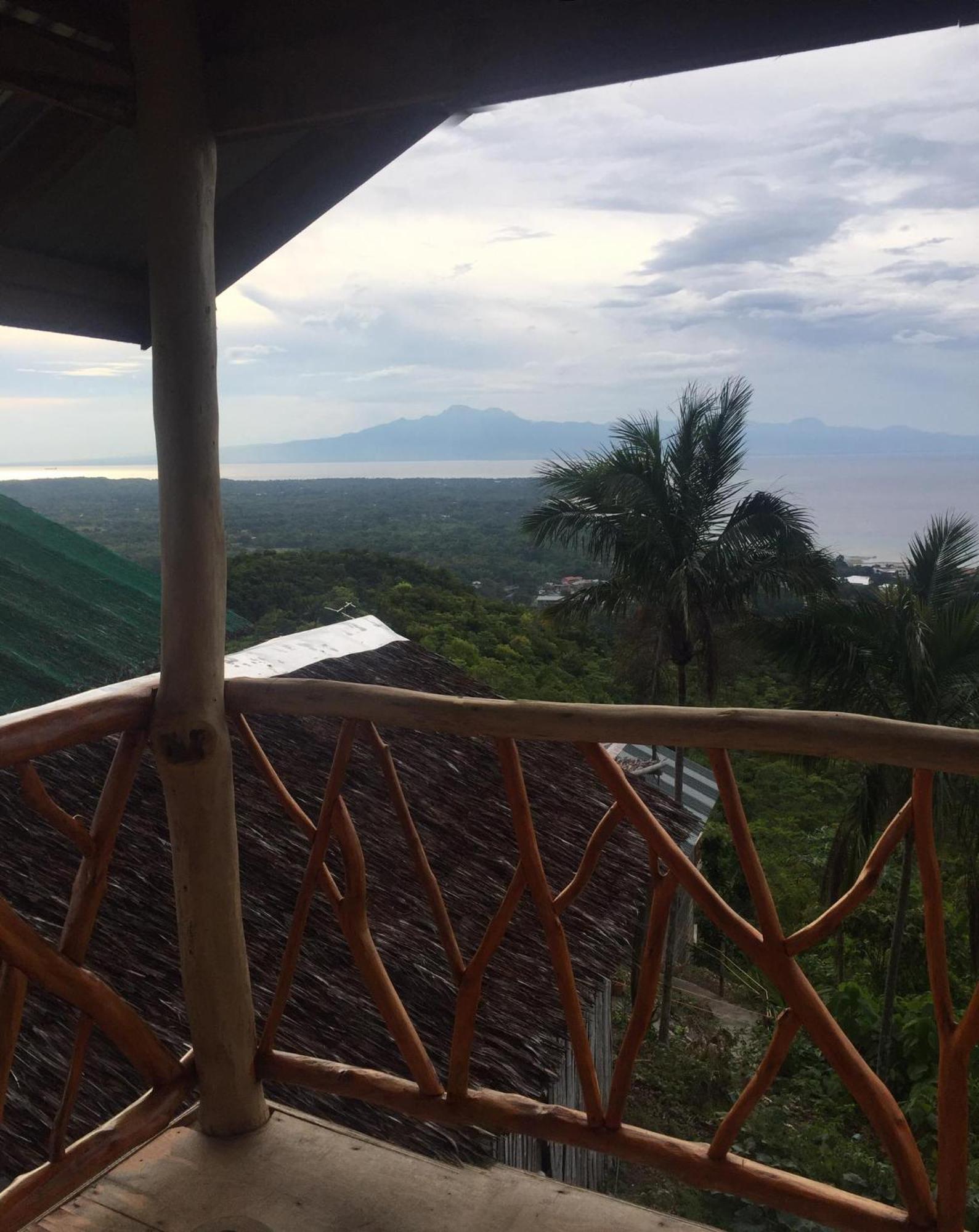 Thornton'S Sea View Cafe & Guesthouse Siquijor Eksteriør bilde
