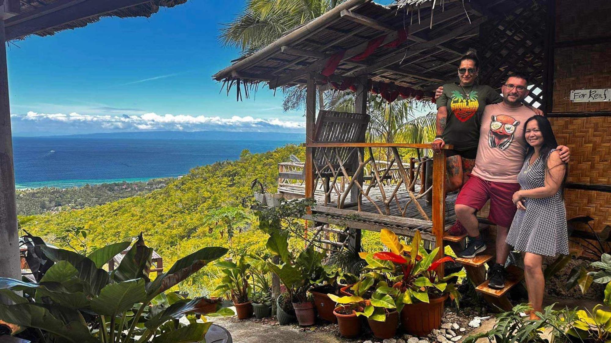 Thornton'S Sea View Cafe & Guesthouse Siquijor Eksteriør bilde