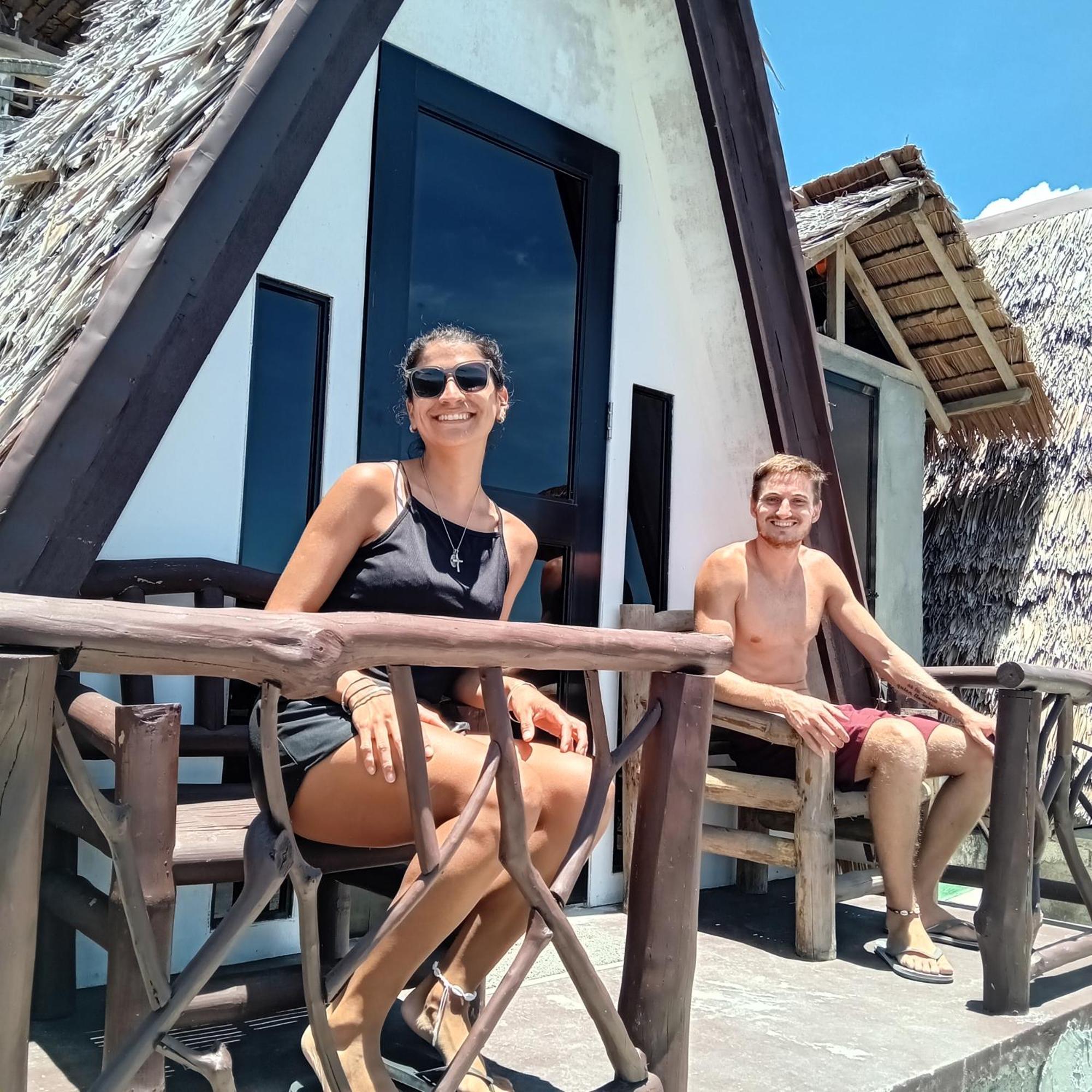 Thornton'S Sea View Cafe & Guesthouse Siquijor Eksteriør bilde